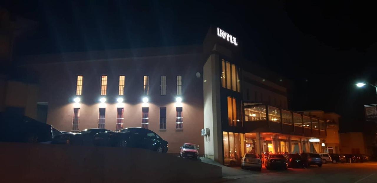 Hotel Urban Buzim Kültér fotó